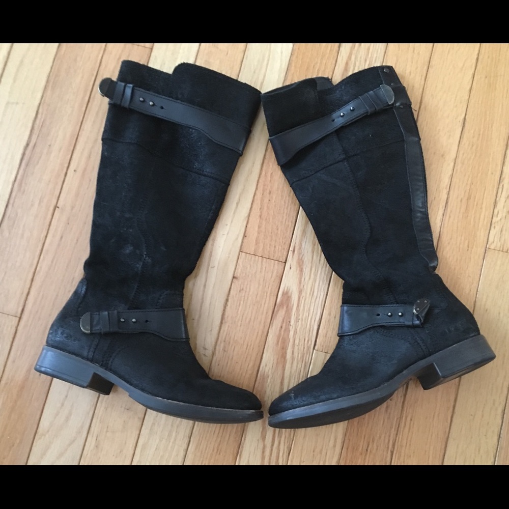 Ugg Dayle boots - Picture 1 of 8